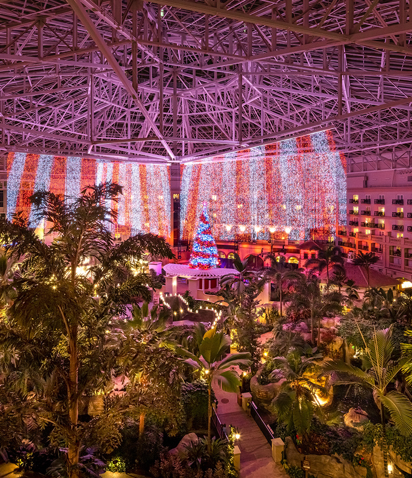 Opryland Christmas 2025 Ice House Lydie Iormina