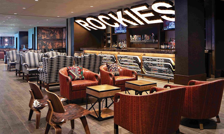 Mountain Pass Sports Bar at Gaylord Rockies