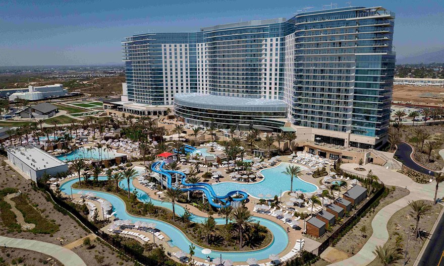 Gaylord Pacific Aerial Water Park